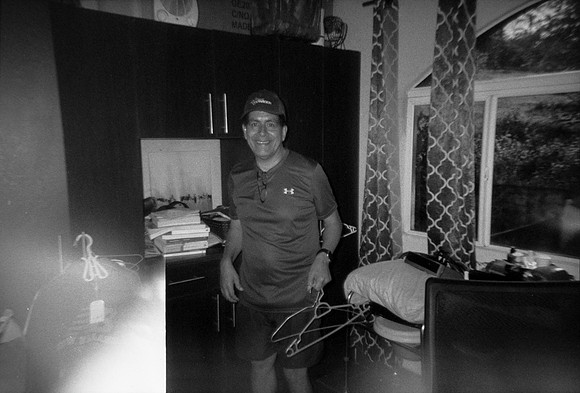 20 Andrea Osorio - Ilford HP5 Plus 400 por ArcaFilmLab (Octubre 2023)