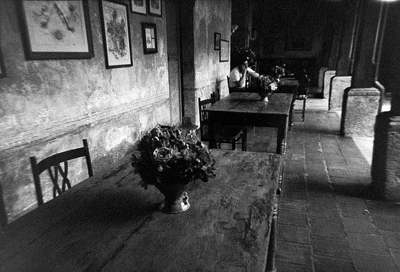 29 Andrea Osorio - Ilford HP5 Plus 400 por ArcaFilmLab (Octubre 2023)