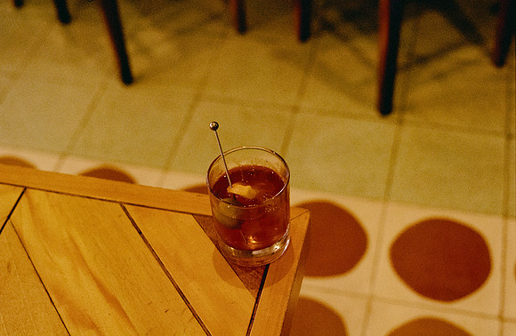 10 Andrés Molina - Kodak Supra 400 por Arca Film Lab (Abril 2025) - Rollo 0959