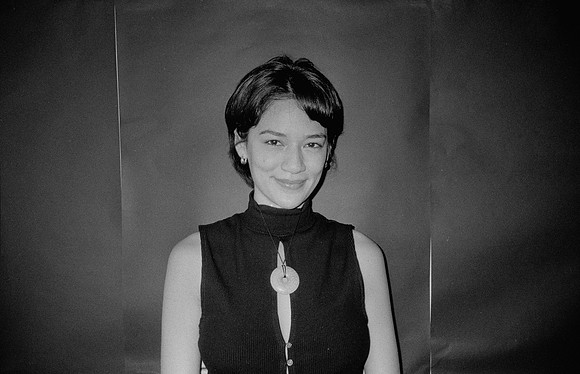 13 Mariana Cabrera - Kentmere Pan 400 por Arca Film Lab (Junio 2025) - Rollo 1124