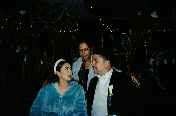 17 Mariana Vargas - Fujifilm 400 por Arca Film Lab (Mayo 2025) - Rollo 1062