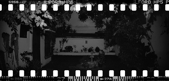 11 Mauricio Salguero - Ilford HP5+ 400 por Arca Film Lab (Abril 2025) - Rollo 0921