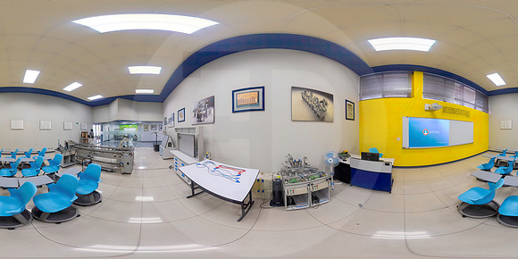 209 UMG Campus Central Tour Virtual por Fabriccio Díaz - IndescriptibleFilms - Noviembre 2023 8K