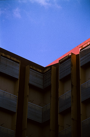 28 Eduardo Chávez - Kodak Ektachrome 100 por Arca Film Lab (Febrero 2025) - Rollo 0694