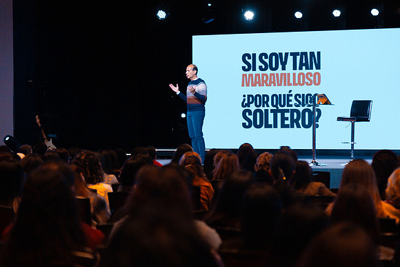 19 ¿Si soy tan maravilloso por qué sigo soltero? por Fabriccio Díaz y Lucía Ramírez - Noviembre 2023