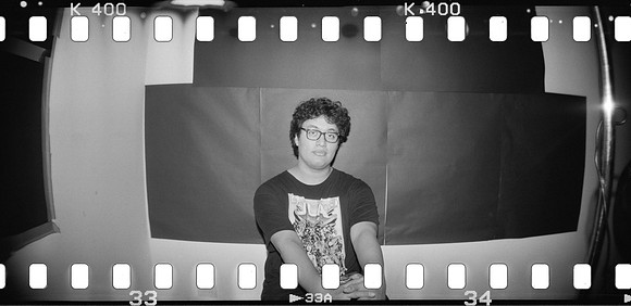 01 Mauricio Salguero - Kentmere Pan 400 por Arca Film Lab (Junio 2025) - Rollo 1125
