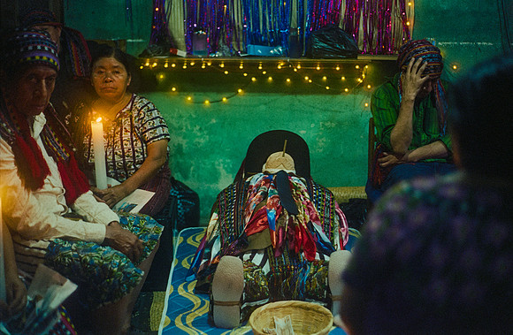 06 Ronald Ottoniel - Cinestill 800T por Arca Film Lab (Abril 2025) - Rollo 0976