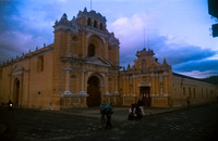 12 Ronald Ottoniel - Kodak Ektachrome 100 por Arca Film Lab (Enero 2025) - Rollo 0615