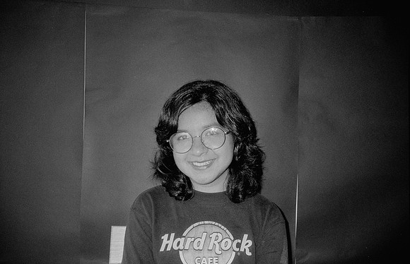 09 Mariana Cabrera - Kentmere Pan 400 por Arca Film Lab (Junio 2025) - Rollo 1124