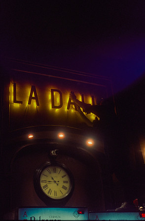 19 Mauricio Salguero - Cinestill 800T por Arca Film Lab (Julio 2024) - Rollo 0193