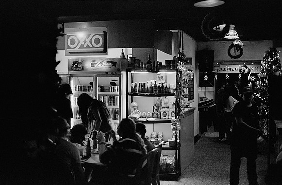 08 Alexander Daum - Ilford XP2 400 por Arca Film Lab (Enero 2025) - Rollo 0633