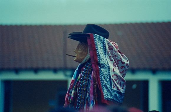 35 Ronald Ottoniel - 800T por Arca Film Lab (Abril 2025) - Rollo 0975