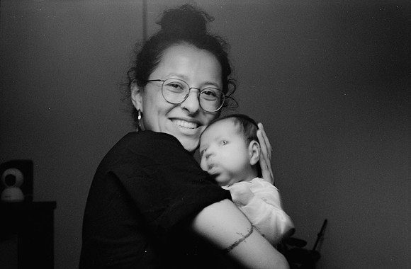 09 Diana Roca - Fujifilm Acros 100 II por Arca Film Lab (Mayo 2025) - Rollo 1050