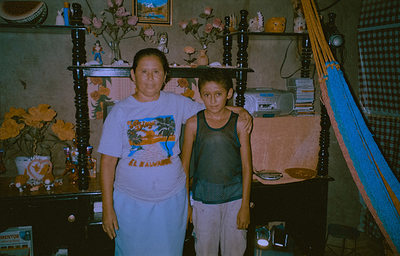 08 Caleb Rodríguez - Kodak Gold 100 por Arca Film Lab (Enero 2025) - Rollo 0583