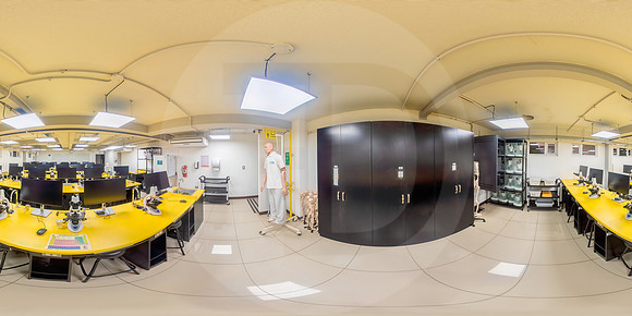 384 UMG Campus Central Tour Virtual por Fabriccio Díaz - IndescriptibleFilms - Diciembre 2023 8K