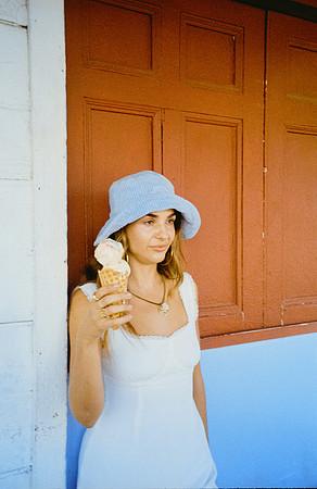 30 Tatjana Mair - Kodak ProImage 100 por Arca Film Lab (Abril 2025) - Rollo 0904