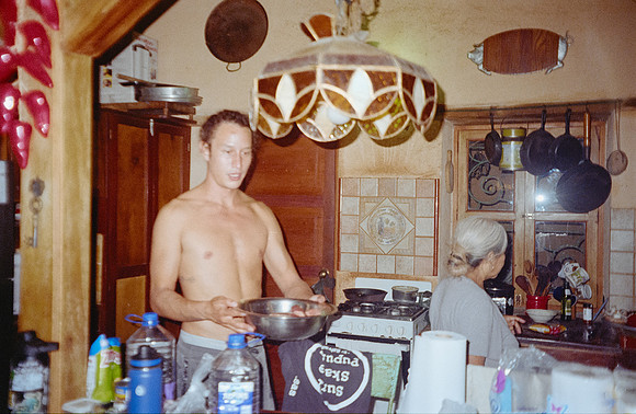 18 Javier Díaz - Kodak Gold 200 por Arca Film Lab (Febrero 2025) - Rollo 0722