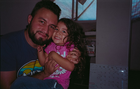 19 Todd Morales - Fujifilm 400 por Arca Film Lab (Agosto 2024) - Rollo 0227