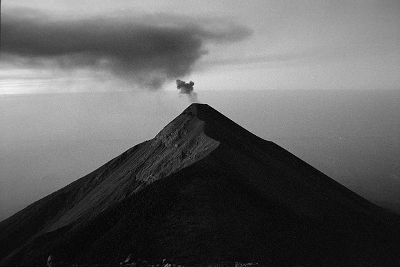 27 Eduardo Rottman - Kodak TMax 3200 por Arca Film Lab (Mayo 2024) - Rollo 0057