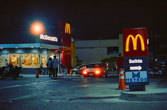 20 Elliot Morales - Cinestill 800T por Arca Film Lab (Abril 2025) - Rollo 0980