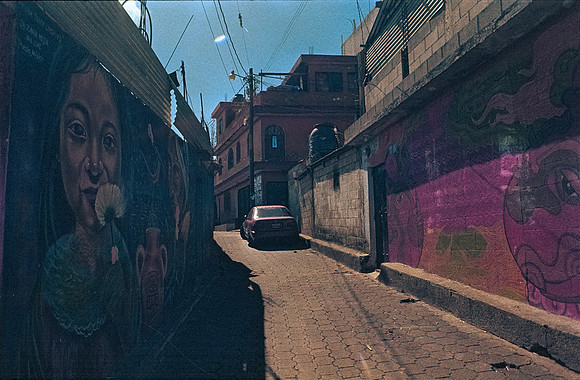 08 Ronald Ottoniel - Kodak Vision 3 500T por Arca Film Lab (Abril 2025) - Rollo 0869