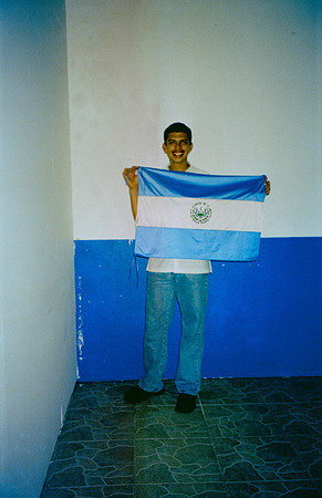 18 Caleb Rodríguez - Fujifilm Superia XTRA 400 por Arca Film Lab (Enero 2025) - Rollo 0585