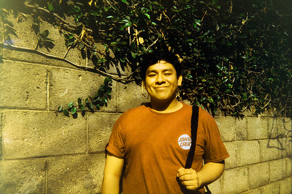 06 Hectorantonio.jpg - Harman Phoenix 200 por Arca Film Lab (Enero 2024)