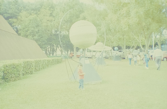 20 Mia Yun - Lomography 400 por Arca Film Lab (Enero 2025) - Rollo 0623