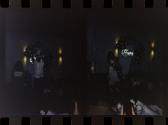 13 Jimmy Morán - Fuji C200 Half Frame por Arca Film Lab (Enero 2024)
