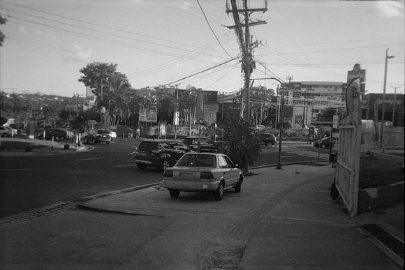 23 Iván Ortíz - Ilford HP5 Plus 400 por Arca Film Lab (Enero 2024) - Rollo 2