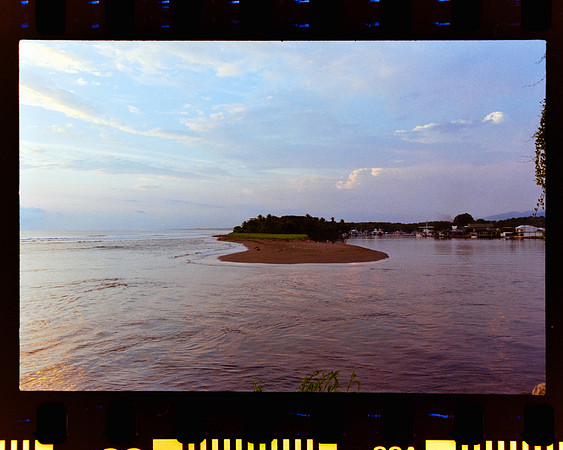 03 siempre.agosto - Kodak Gold 200 por Arca Film Lab (Febrero 2024)