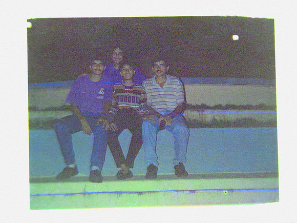 02 Caleb Rodríguez - Agfacolor XRG 200 por Arca Film Lab (Marzo 2025) - Rollo 0590