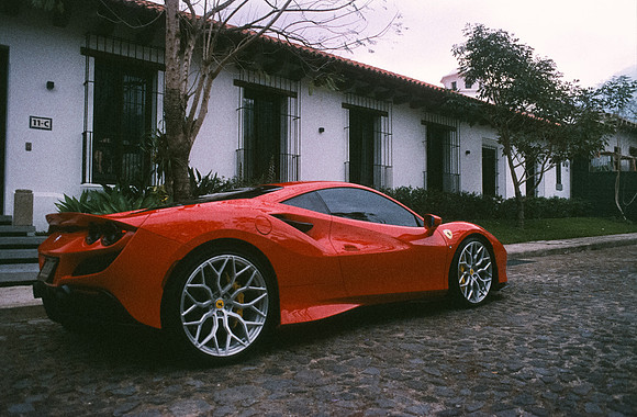 38 Alexander Daum - Kodak Ektachrome 100 por Arca Film Lab (Enero 2025) - Rollo 0634