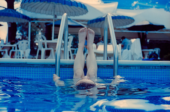 13 Elliot Morales - Cinestill 800T por Arca Film Lab (Mayo 2025) - Rollo 1001