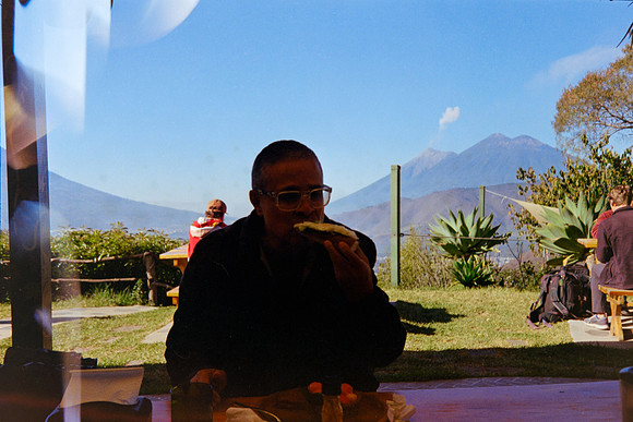 15 Esteban Ruiz - Fujifilm 200 por Arca Film Lab (Febrero 2024)