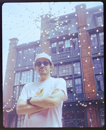 46 Juan Pablo Molina - Kodak Gold 200 NIMSLO 3D por Arca Film Lab (Julio 2024) - Rollo 0184