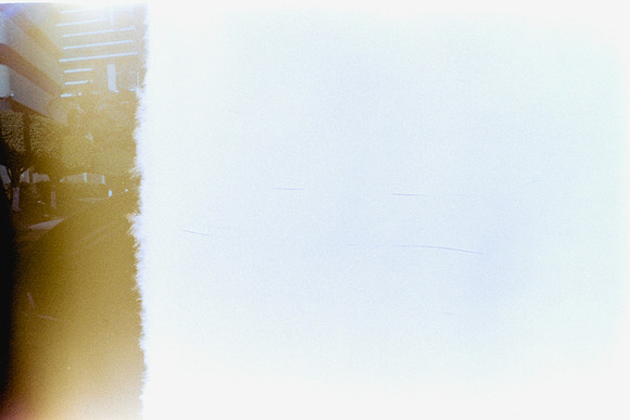 01 Daniela Paz - Glow 400 por Arca Film Lab (Marzo 2024)