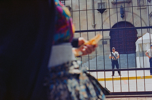 27 Elliot Morales - Cinestill 800T por Arca Film Lab (Abril 2025) - Rollo 0980