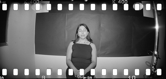 13 Mauricio Salguero - Kentmere Pan 400 por Arca Film Lab (Junio 2025) - Rollo 1125