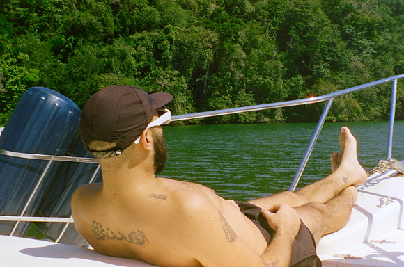 02 Rafael Peyré - Cinestilll 400D por Arca Film Lab (Marzo 2024)