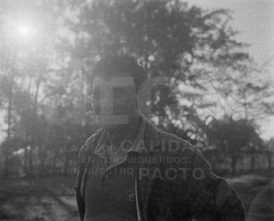 05 Fabriccio Díaz - Ilford HP5 400 Plus 120 por Arca Film Lab (Febrero 2024)