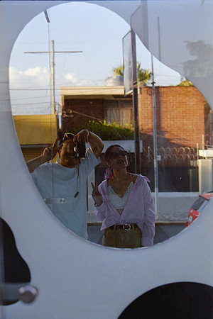 12 Andrés Cux - Fujifilm 400 por Arca Film Lab (Abril 2024)