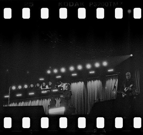 25 Elliot Morales - Kodak TMAX P3200 por Arca Film Lab (Junio 2025) - Rollo 1163