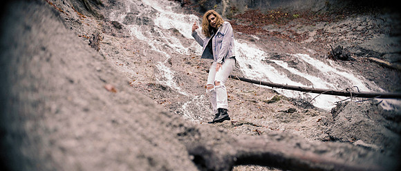 03 Privirea Ta - Julianne P - Directed by Fabriccio Díaz (30 Noviembre 2021)
