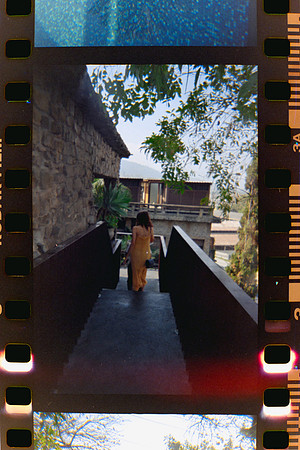 05 Fabriccio Díaz y Lucía Ramírez - Kodak Ultramax 400 - Expirado Enero 2014 por Arca Film Lab (Marzo 2024) - Santa Teresita
