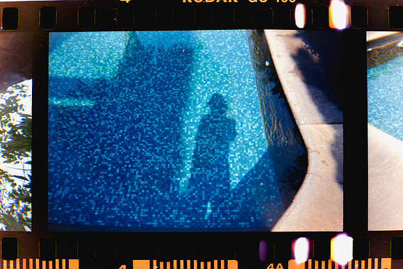 06 Fabriccio Díaz y Lucía Ramírez - Kodak Ultramax 400 - Expirado Enero 2014 por Arca Film Lab (Marzo 2024) - Santa Teresita
