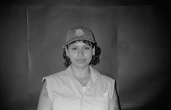 06 Mariana Cabrera - Kentmere Pan 400 por Arca Film Lab (Junio 2025) - Rollo 1124