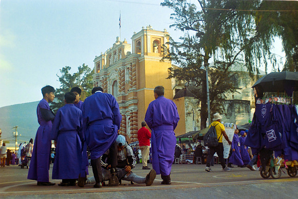 33 Jorge Mena - Kodak Gold 200 por Arca Film Lab (Marzo 2024)