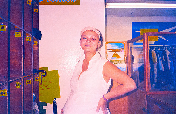 01 Caleb Rodríguez - Kodak 400 Max por Arca Film Lab (Enero 2025) - Rollo 0581