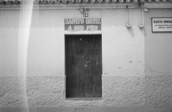 29 Iván Ortíz - Fortepan 100 por Arca Film Lab (Diciembre 2024) - Rollo 0527